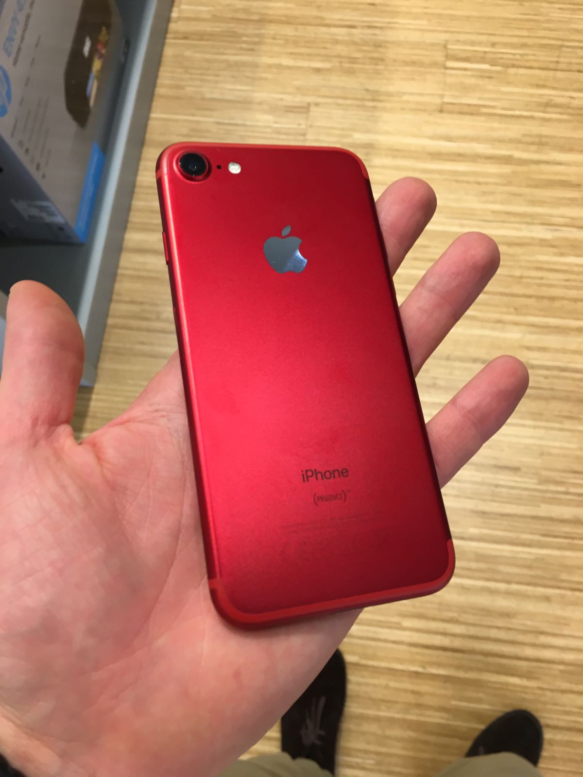 iPhone 7 Red