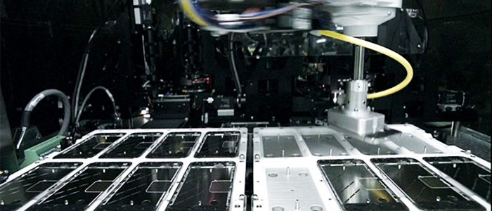 La macchina che produce gli iPhone