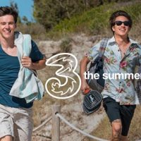 3 Italia premia i suoi clienti