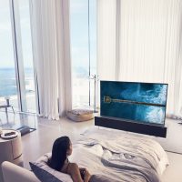 SIGNATURE OLED TV R