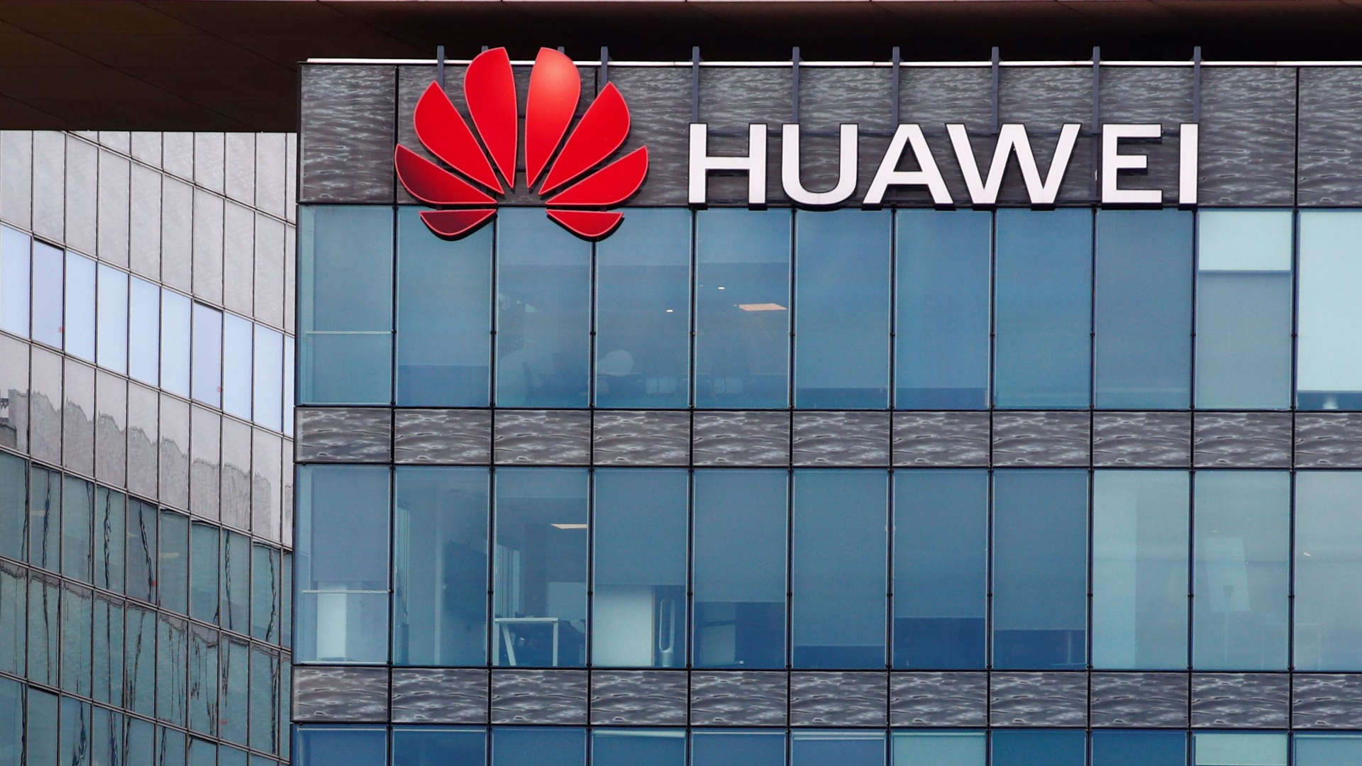 Huawei-fabbrica-logo