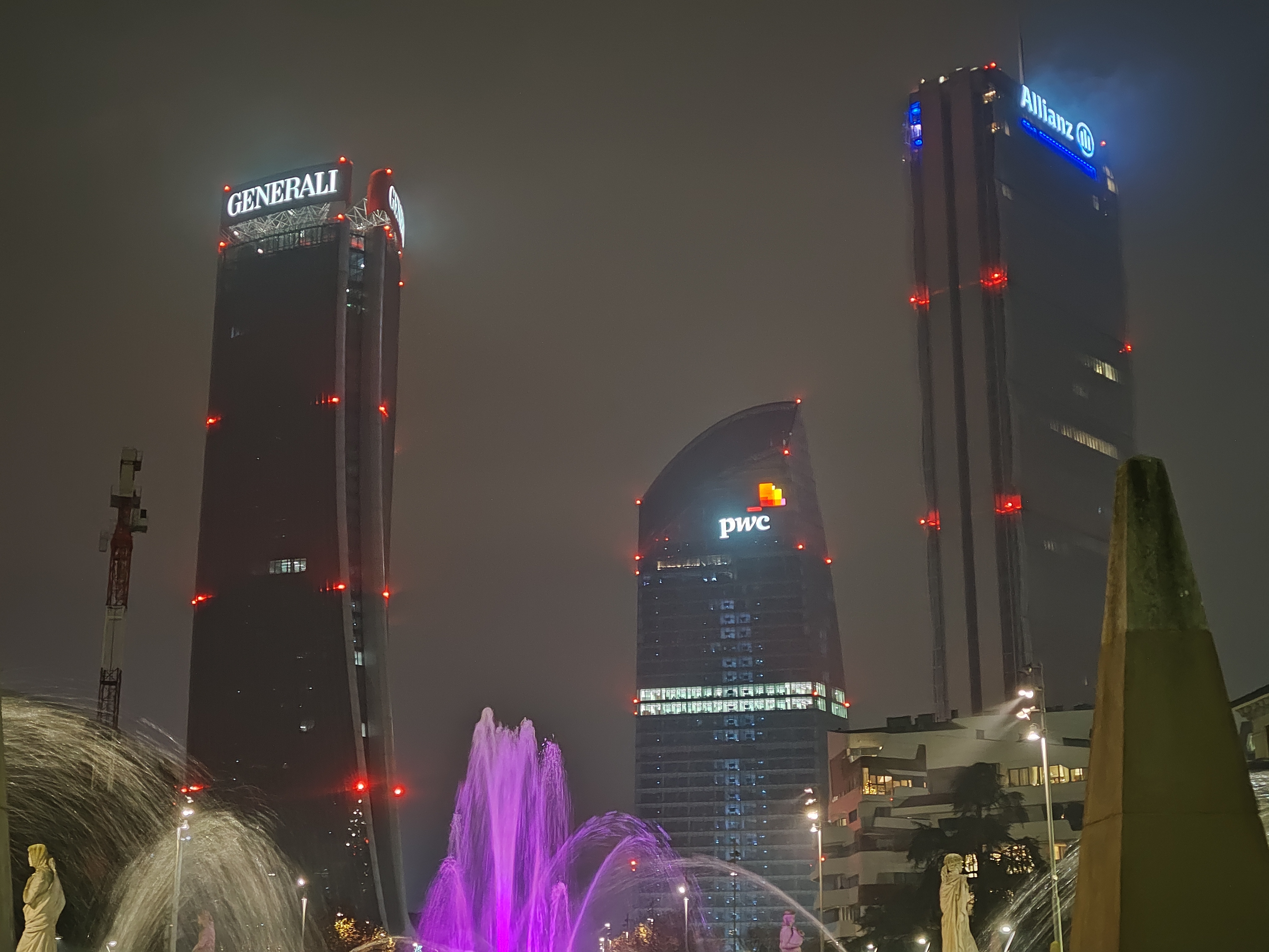 08 ZOOM 2X NOTTURNA MOTOROLA EDGE 30 ULTRA