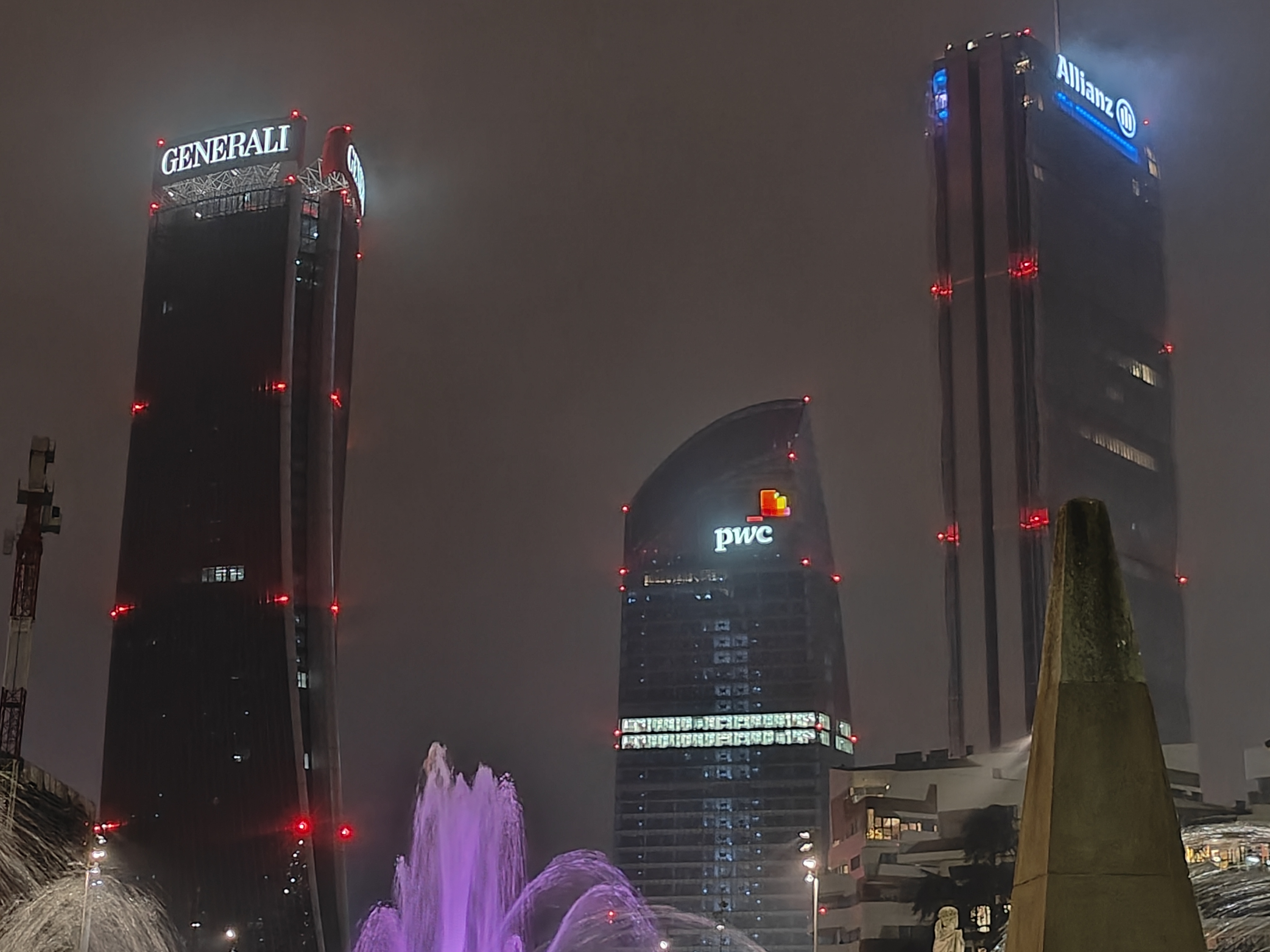 09 ZOOM 2X NOTTE OPPO FIND X5 PRO