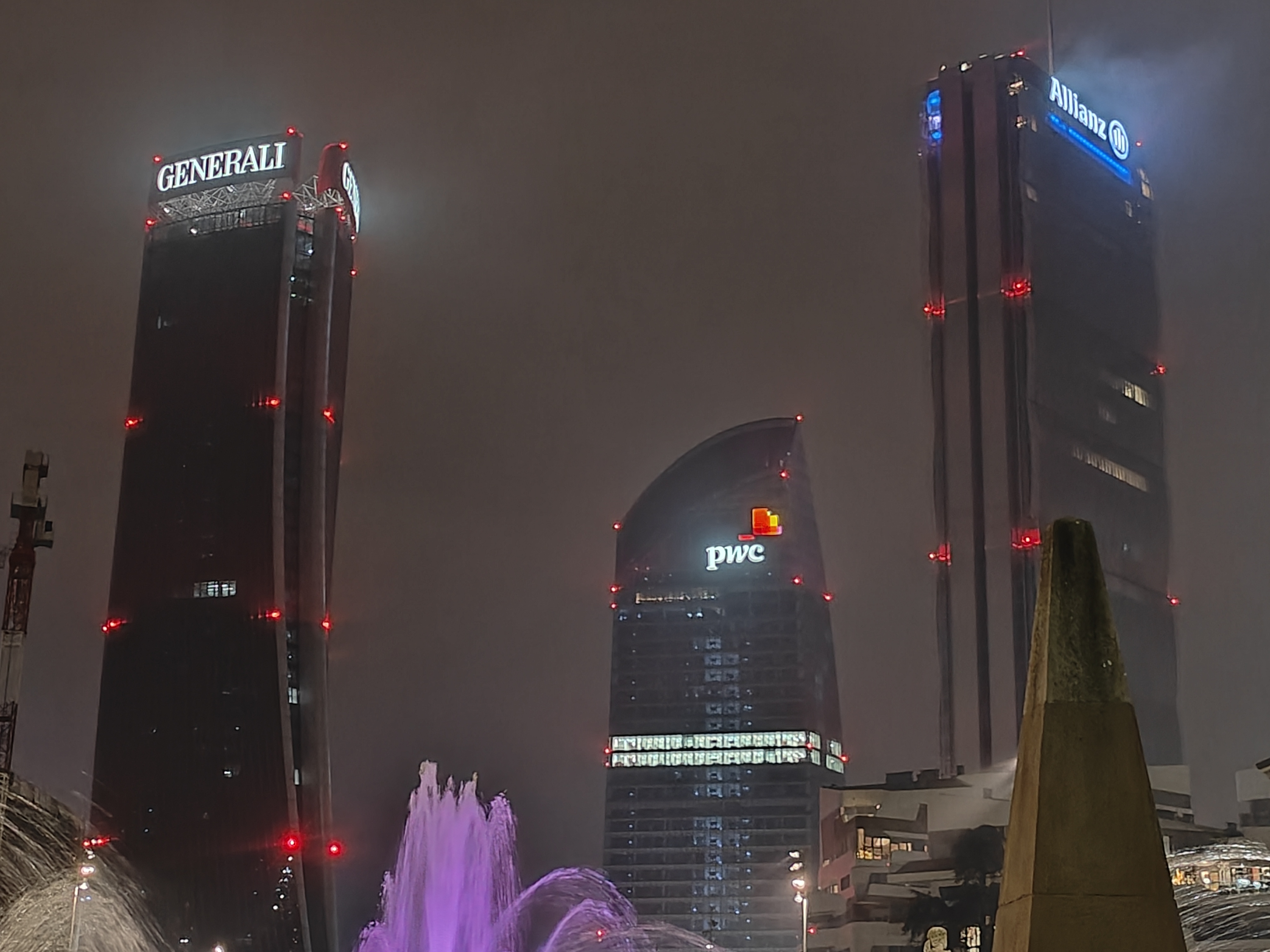 10 ZOOM2X NOTTURNA OPPO FIND X5 PRO